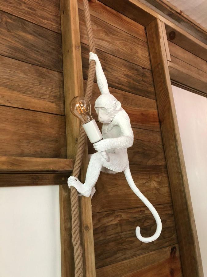 Вилла Monkey Tiny House - Private Swimming Pool Big Bight Экстерьер фото