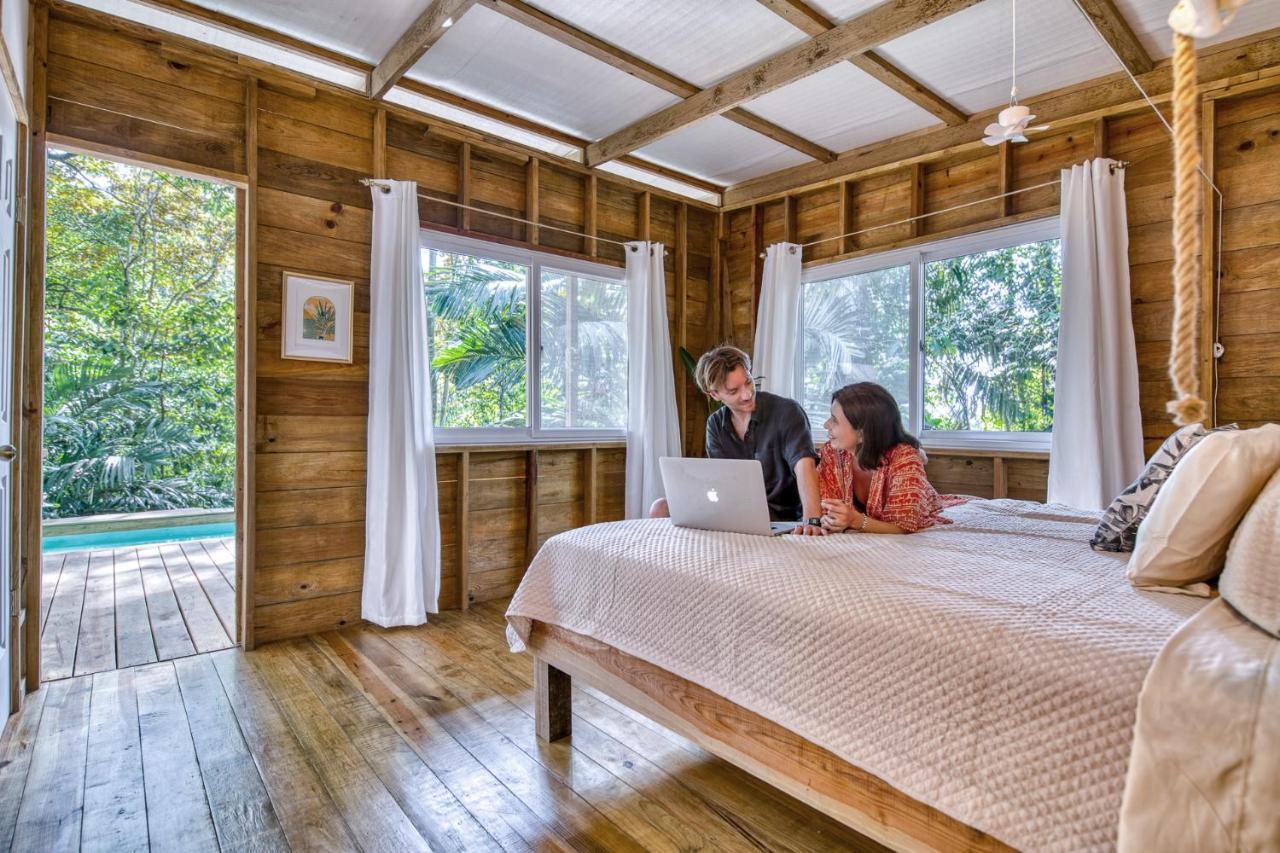 Вилла Monkey Tiny House - Private Swimming Pool Big Bight Экстерьер фото